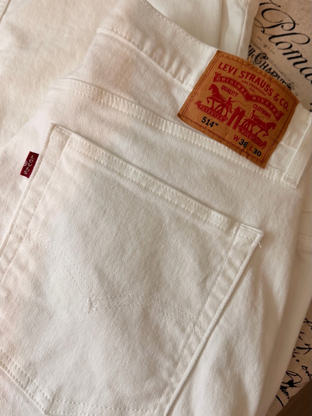 Levi’s 514 Men’s White Straight Leg Jeans – W36 L30